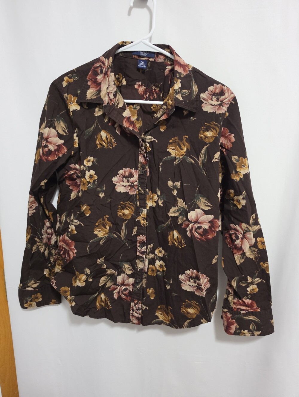 CHAPS Petite No Iron Floral Button Down